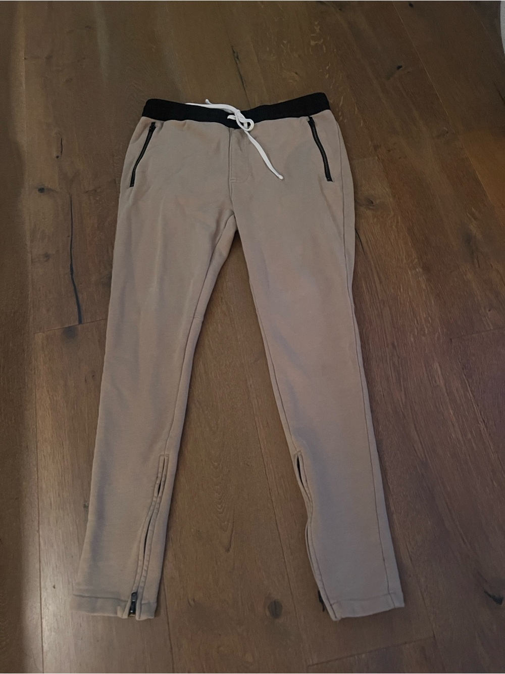 Fear of God Essentials Tan Sweatpants with Black Waistband Size M EUC !!!!